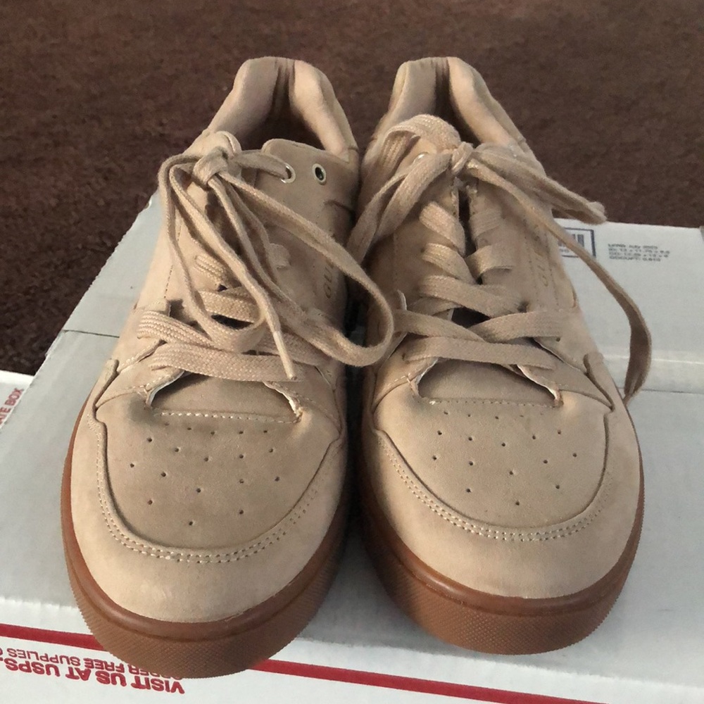Guess Size 11 Dusty Rose Suede Sneakers - Picture 2 of 5